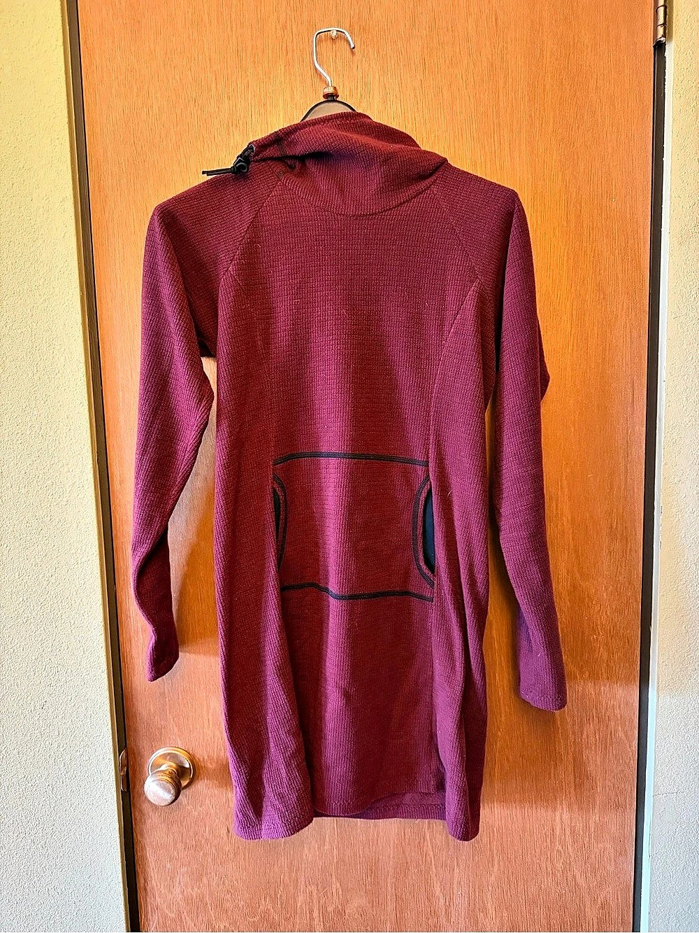 Melanzana Women's Maroon Fleece Jacket Size Medium